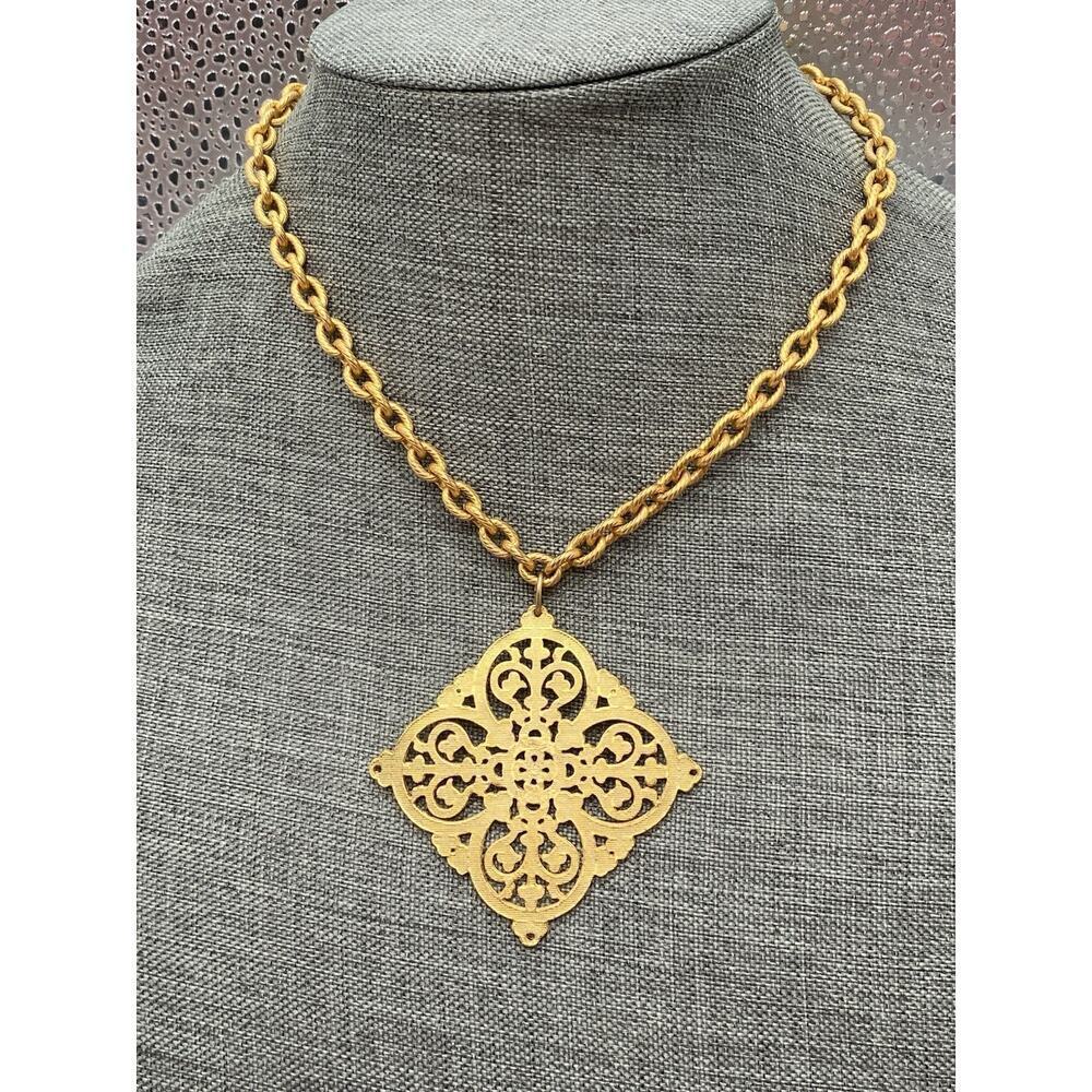 Necklace Pendant Chunky Gold Tone Thick Chain 15.5”+3.5”